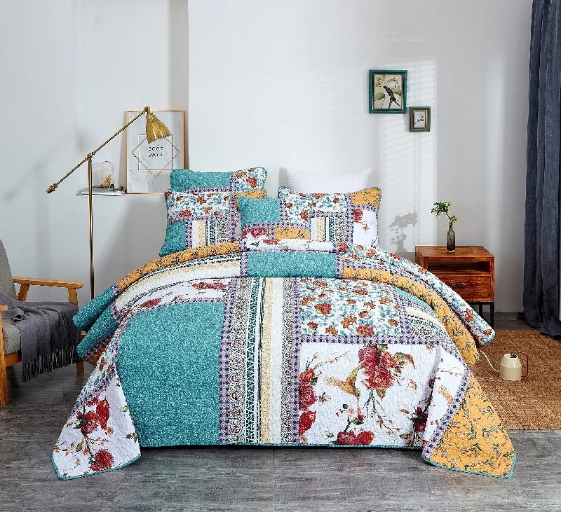 baroque style bedspreads with rich fabrics and elaborate designs for a luxurious lookTache Old World Garden Pastel Blue Yellow Red Hummingbirds Cotton Patchwork Quilt Set (JHW-936) baroque style bedspreads with rich fabrics and elaborate designs for a luxurious lookTache Old World Garden Pastel Blue Yellow Red Hummingbirds Cotton Patchwork Quilt Set (JHW-936)