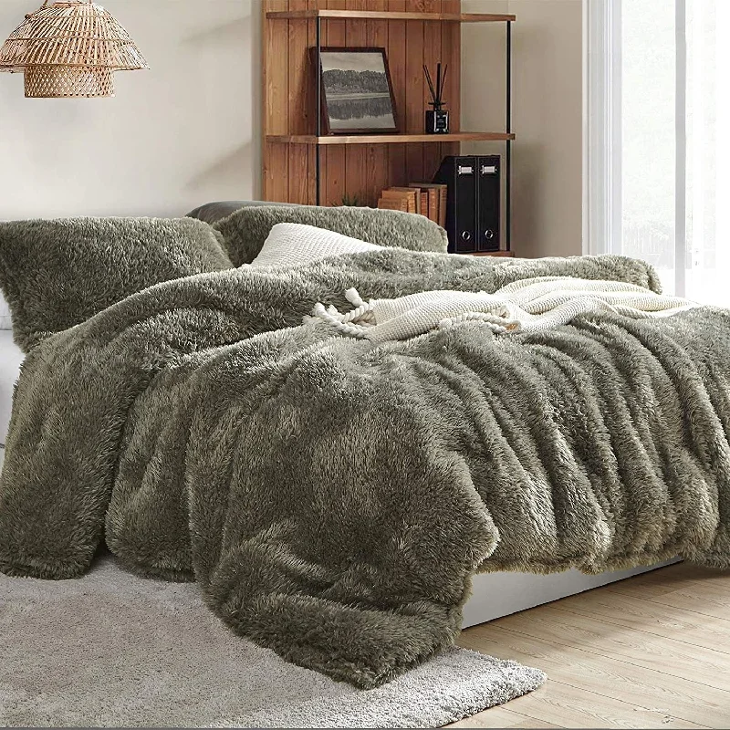 Wool - filled comforters with natural moisture - wicking and temperature - regulating featuresHairnado - Coma Inducer® Oversized Comforter Set - Laurel Oak Wool - filled comforters with natural moisture - wicking and temperature - regulating featuresHairnado - Coma Inducer® Oversized Comforter Set - Laurel Oak