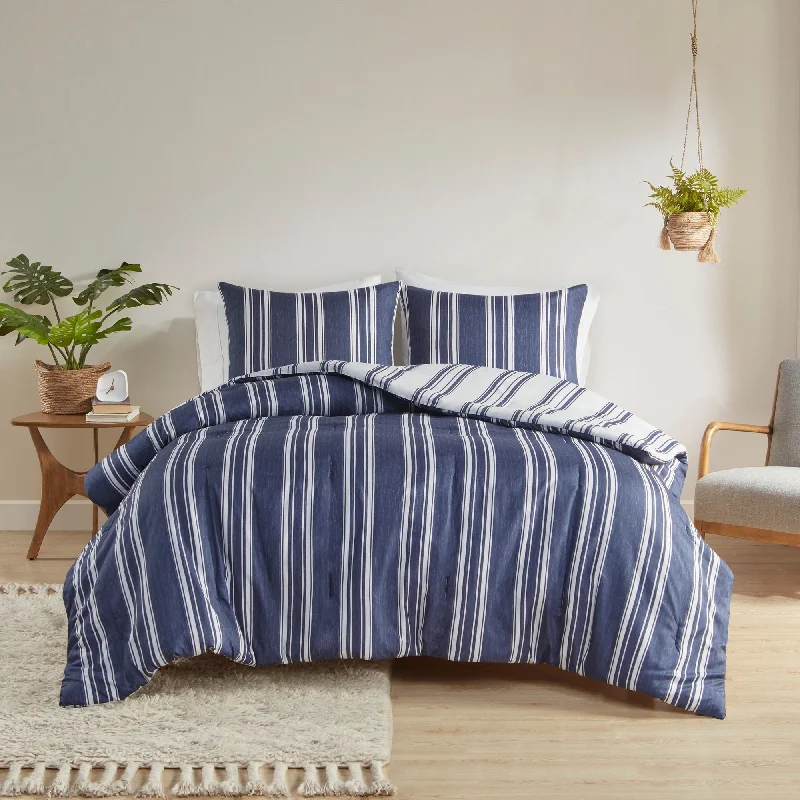 Bamboo - fiber - filled comforters with antibacterial and breathable qualitiesIntelligent Design Miles Navy Striped Reversible Comforter Set Bamboo - fiber - filled comforters with antibacterial and breathable qualitiesIntelligent Design Miles Navy Striped Reversible Comforter Set
