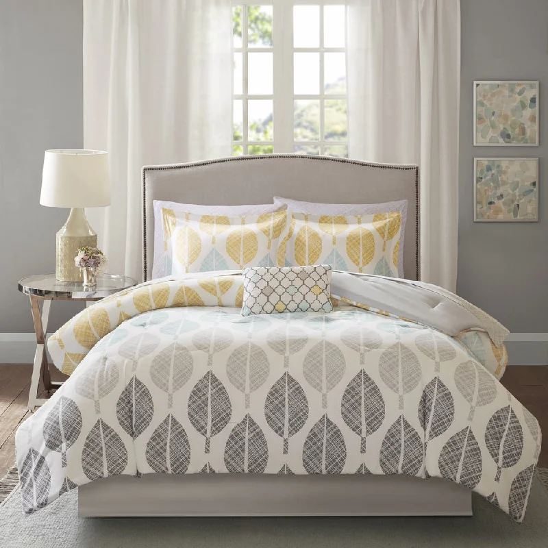 Latex - filled comforters with a bouncy texture and good supportMadison Park Essentials Pelham Bay Yellow/Aqua 9 Piece Comforter Set with Cotton Bed Sheets Latex - filled comforters with a bouncy texture and good supportMadison Park Essentials Pelham Bay Yellow/Aqua 9 Piece Comforter Set with Cotton Bed Sheets