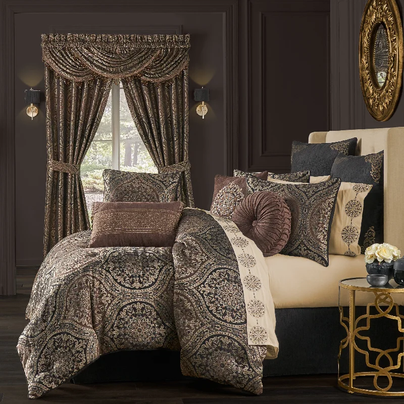 Duck down comforters with a softer feel and good warmth retentionFive Queens Court Mahogany Comforter Set Duck down comforters with a softer feel and good warmth retentionFive Queens Court Mahogany Comforter Set