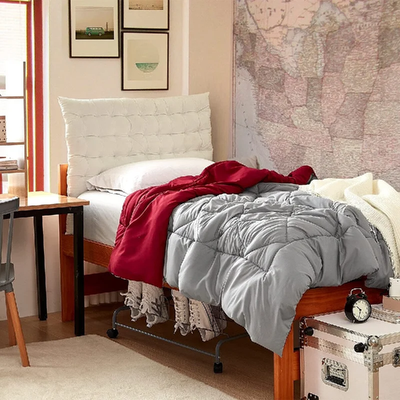 Full - size comforters suitable for full - sized beds in guest rooms or small bedroomsUltimate Gray/Scooter Red Reversible Full Comforter - Oversized Full XL Bedding Full - size comforters suitable for full - sized beds in guest rooms or small bedroomsUltimate Gray/Scooter Red Reversible Full Comforter - Oversized Full XL Bedding