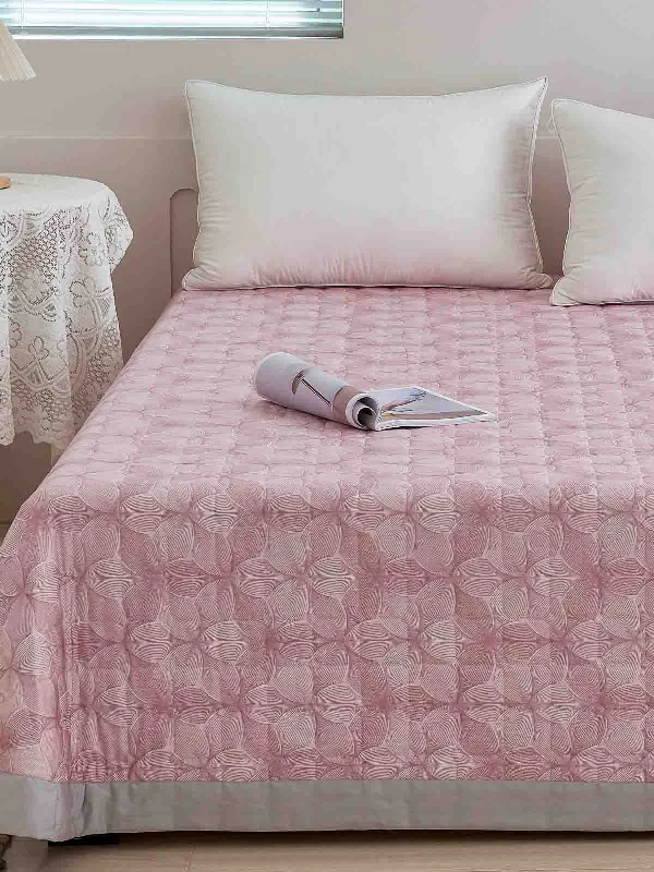 minimalist japanese style bedspreads with simple and clean linesBreezy Pink Premium Cotton Bedspread
