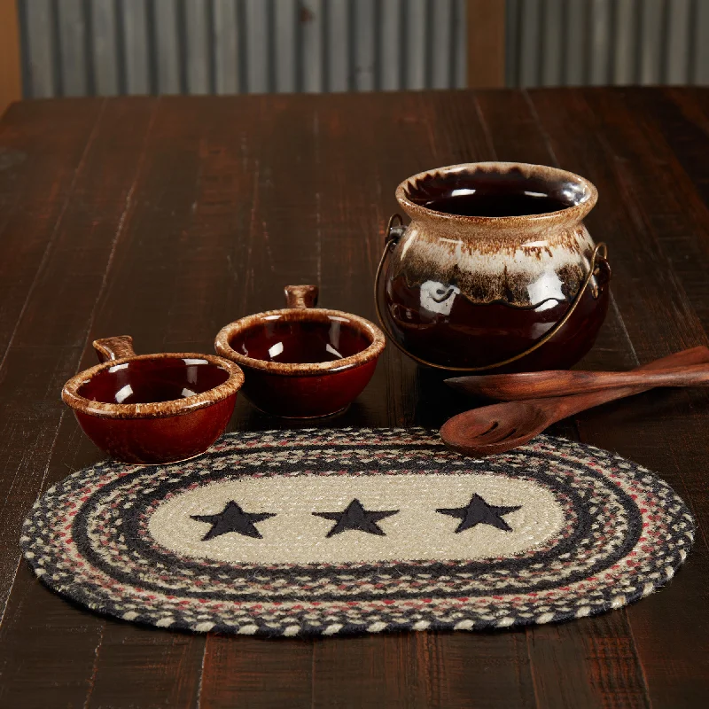 Floral - printed bed skirts for a feminine touchColonial Star Jute Oval Placemat 12x18 Floral - printed bed skirts for a feminine touchColonial Star Jute Oval Placemat 12x18