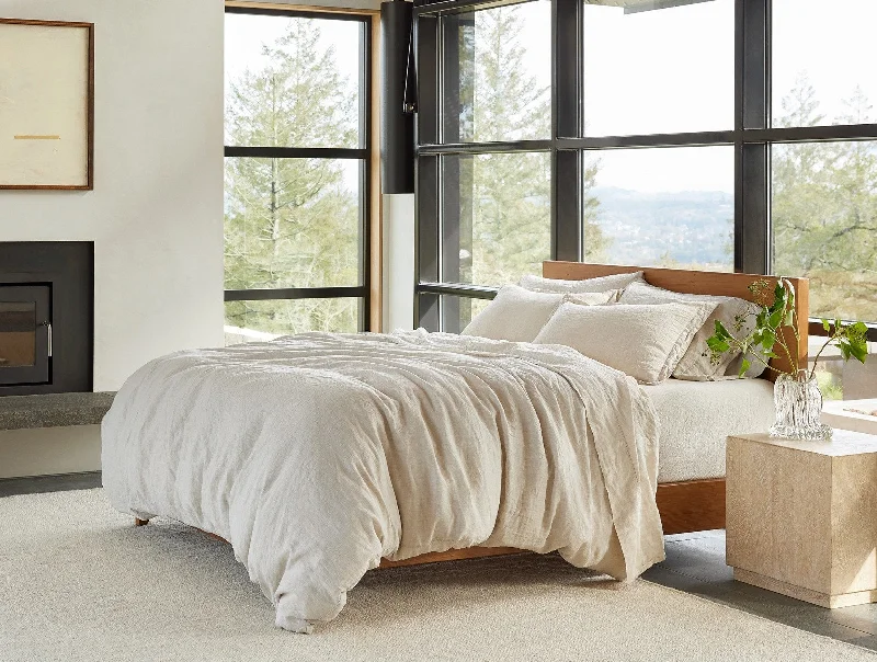 Soft and Fluffy Pillows for Bedroom ComfortOrganic Relaxed Linen Duvet Cover - Renewed