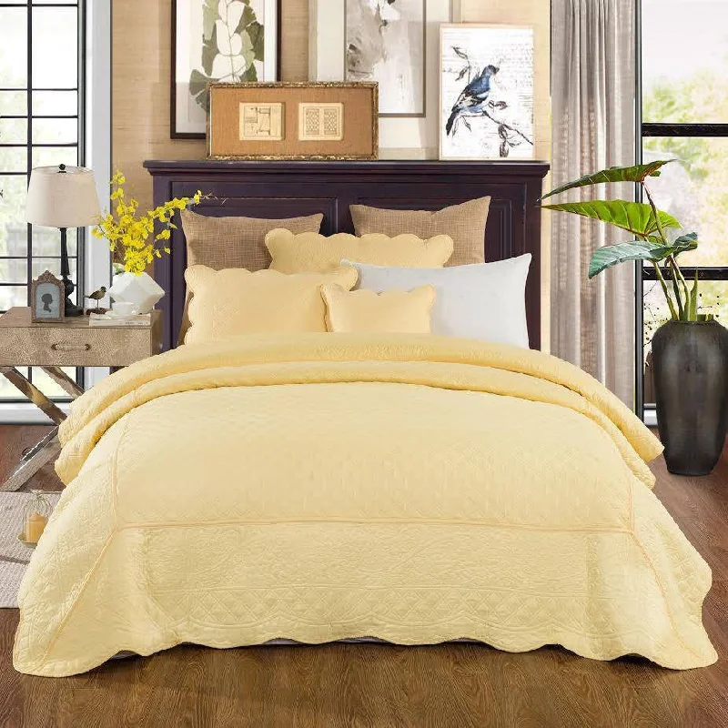 southwestern style bedspreads with native american patterns for a cultural touchTache Buttercup Puffs Yellow Diamond Matelasse Scalloped Quilt Set (YELLEMDES) southwestern style bedspreads with native american patterns for a cultural touchTache Buttercup Puffs Yellow Diamond Matelasse Scalloped Quilt Set (YELLEMDES)