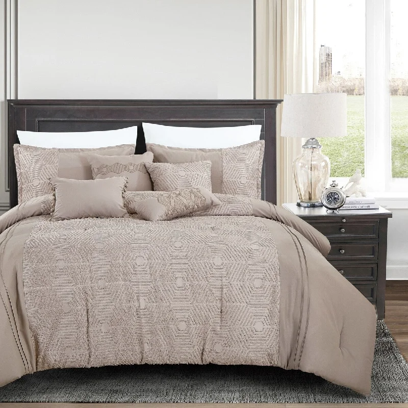 King - size comforters to fit large king - sized beds perfectlyHausis Luxury 7 Piece Comforter set King - size comforters to fit large king - sized beds perfectlyHausis Luxury 7 Piece Comforter set