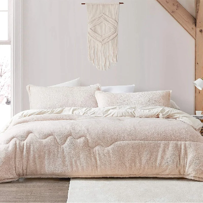 King - size comforters to fit large king - sized beds perfectlyCrooked Line - Coma Inducer® Comforter Set - Jet Stream
