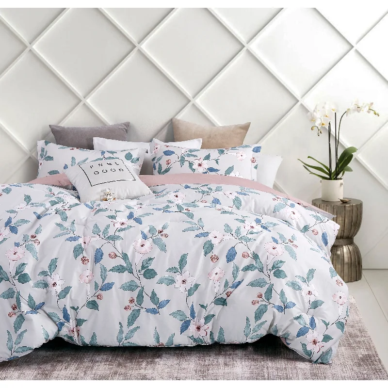 King - size comforters to fit large king - sized beds perfectlyTess Red Gray floral 100 % Cotton Reversible Comforter Set